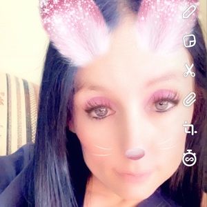 Meet your Posher, Carrie